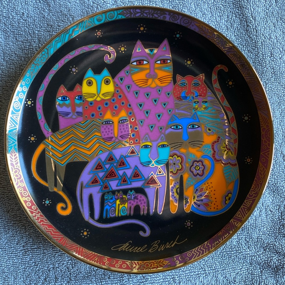 LAUREL BURCH ‘Fabulous Felines’ 1994 Limited Edition Porcelain Plate